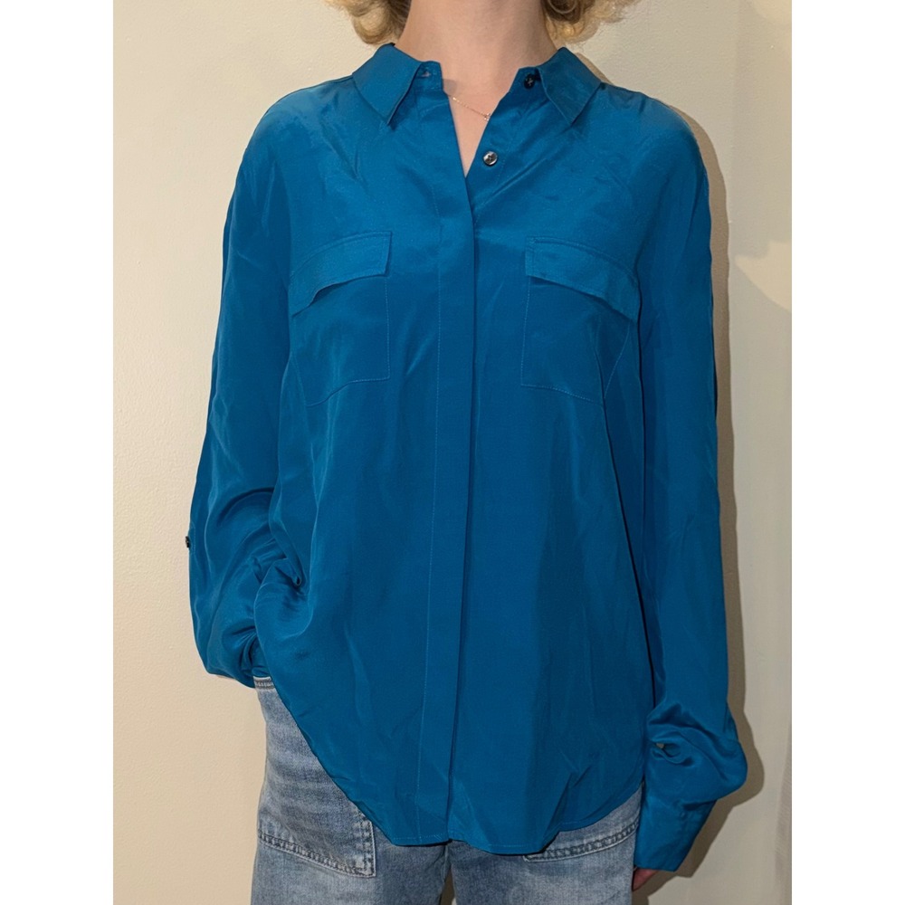 Anne Taylor 100%  Silk Blouse Teal Blue Double Pocket Button Down Shirt